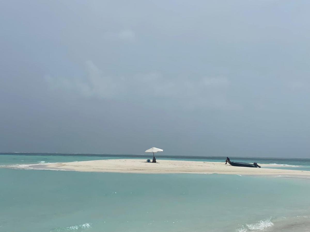 Готель Vaali Maldives Island Escapes & Dive Феліду Екстер'єр фото